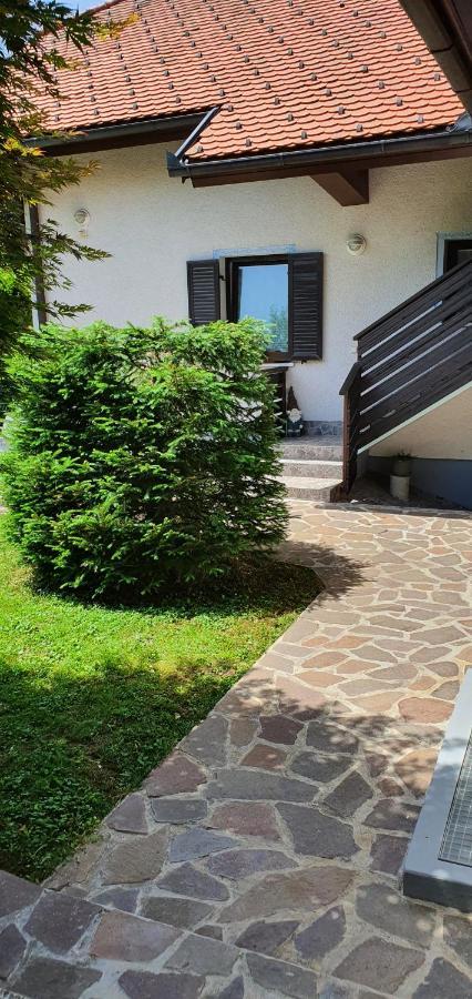 Appartement Apartma Jezerci à Bled Extérieur photo